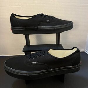 Vans Authentic Sneakers Black/Black 
Men’s Size-11
